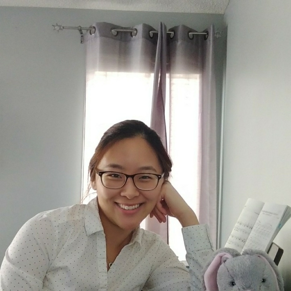 Meet your Posher, Ena